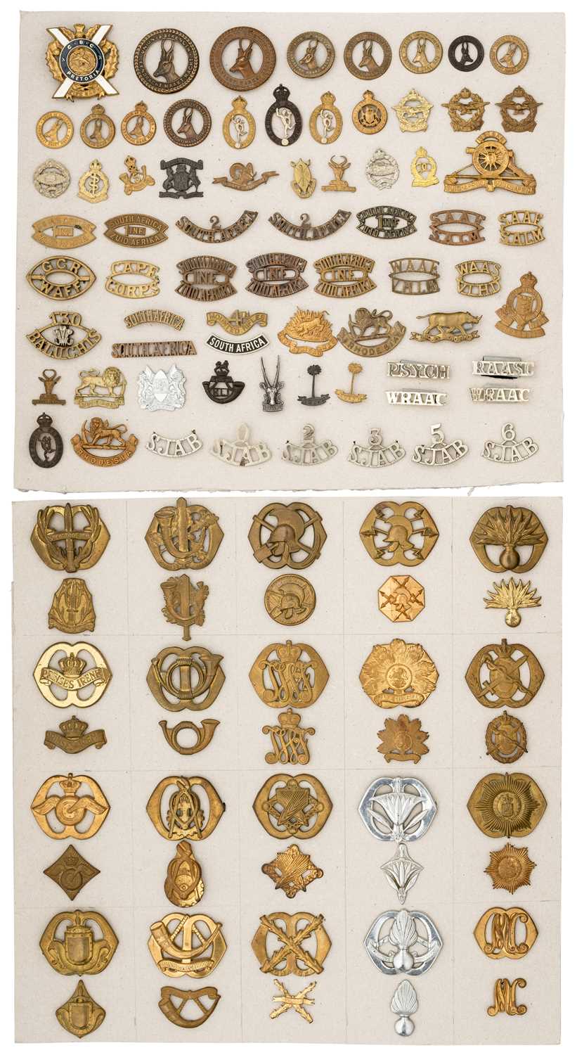 Lot 297 - A COLLECTION OF SOUTHERN AFRICAN MILITARY BADGES