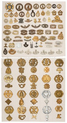 Lot 141 - A COLLECTION OF SOUTHERN AFRICAN MILITARY BADGES
