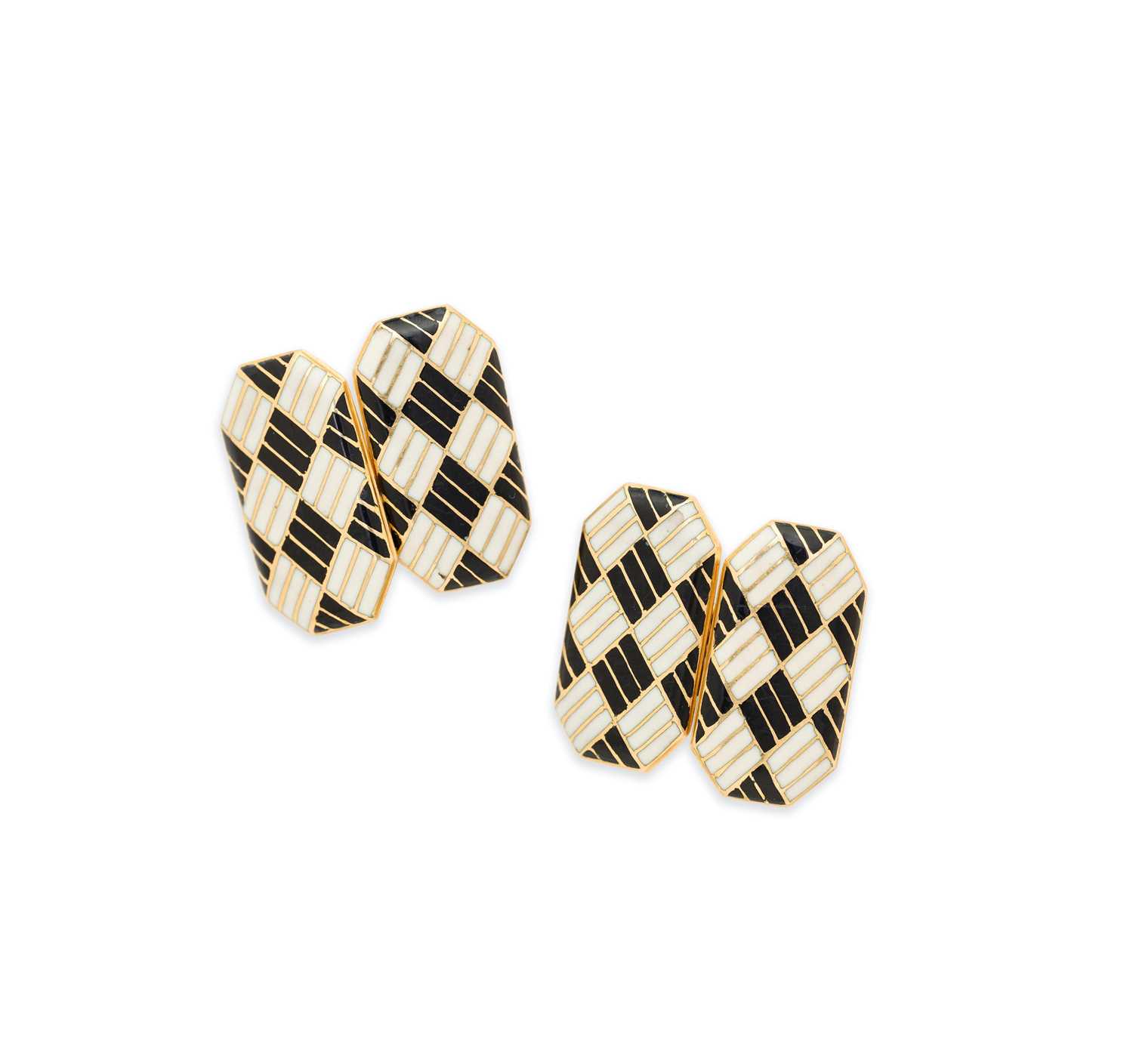 Lot 349 - CARTIER: PAIR OF GOLD AND ENAMEL CUFFLINKS, 1920s