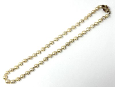 Lot 68 - CULTURED PEARL NECKLACE, 1973