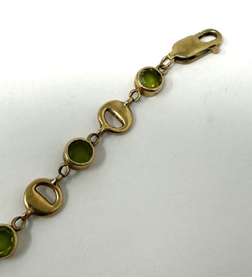 Lot 393 - PERIDOT BRACELET