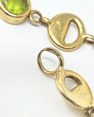 Lot 393 - PERIDOT BRACELET