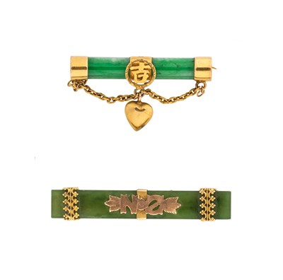 Lot 385 - TWO GOLD AND JADEITE BAR BROOCHES, 1900s