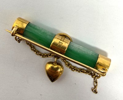 Lot 385 - TWO GOLD AND JADEITE BAR BROOCHES, 1900s