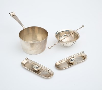 Lot 685 - A SMALL VICTORIAN SILVER BRANDY WARMER IN THE MANNER OF CHRISTOPHER DRESSER, HUKIN & HEATH