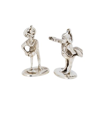 Lot 196 - A PAIR OF VICTORIAN SILVER DICKENS FIGURES OF MR PICKWICK AND SAM WELLER