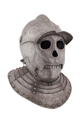 Lot 457 - A MODERN REPRODUCTION CLOSE-HELMET OF TOTENKOPF TYPE IN 17TH CENTURY STYLE