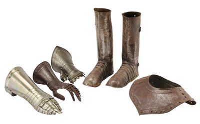 Lot 455 - SIX ELEMENTS OF ARMOUR IN 16TH/17TH CENTURY STYLE