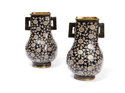 Lot 68 - A PAIR OF CHINESE CLOISONNE ENAMEL VASES, LATE QING DYNASTY, CIRCA 1900