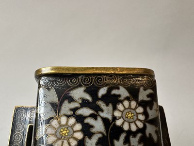 Lot 68 - A PAIR OF CHINESE CLOISONNE ENAMEL VASES, LATE QING DYNASTY, CIRCA 1900