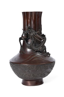 Lot 137 - A JAPANESE BRONZE 'DRAGON' VASE, EDO PERIOD (1603-1868)
