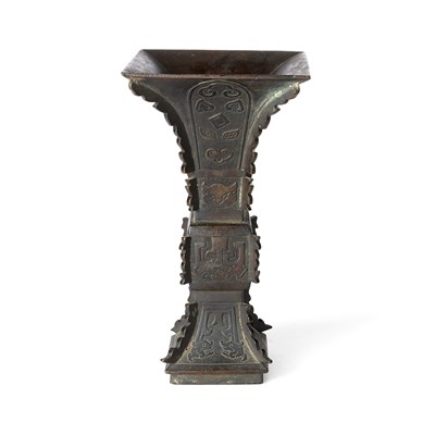 Lot 62 - A CHINESE ARCHAISTIC BRONZE VASE, GU