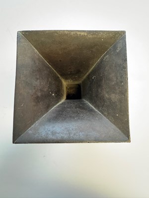 Lot 62 - A CHINESE ARCHAISTIC BRONZE VASE, GU