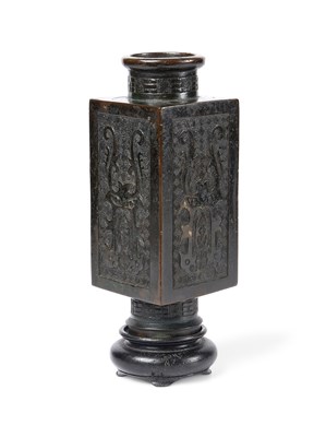 Lot 60 - A CHINESE ARCHAISTIC SQUARE VASE, CONG, QING DYNASTY, 19TH CENTURY