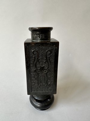 Lot 60 - A CHINESE ARCHAISTIC SQUARE VASE, CONG, QING DYNASTY, 19TH CENTURY