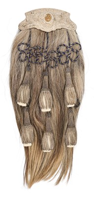 Lot 190 - A CASED REGIMENTAL SPORRAN OF THE QUEENS OWN CAMERON HIGHLANDERS BY MCFARLANE