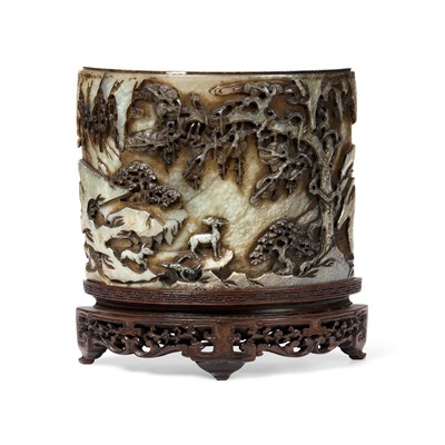 Lot 26 - A CHINESE CARVED GREY JADE FRAGMENT, MING DYNASTY OR LATER