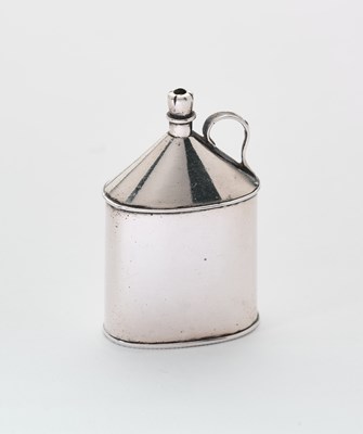 Lot 657 - A VICTORIAN SILVER NOVELTY 'OIL CAN' VESTA CASE, RAWLINGS & SUMMERS, LONDON, 1886