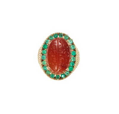 Lot 421 - CARNELIAN INTAGLIO RING, 1960s