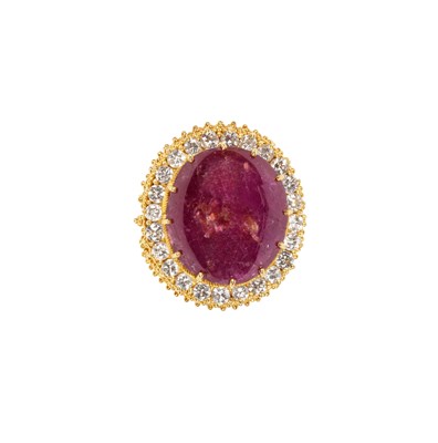 Lot 422 - RUBY AND DIAMOND RING, 1960s