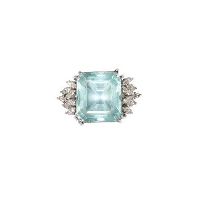 Lot 450 - AQUAMARINE AND DIAMOND RING, 1970s