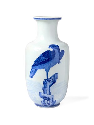 Lot 9 - A CHINESE BLUE AND WHITE 'BIRD OF PREY' ROULEAU VASE, QING DYNASTY 18TH CENTURY