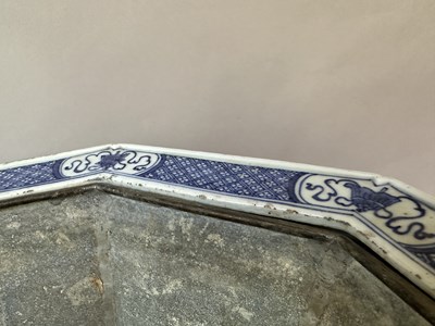 Lot 17 - A CHINESE OCTAGONAL BLUE AND WHITE JARDINIERE, QIANLONG PERIOD (1736-95)