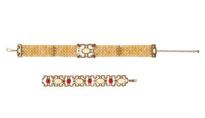 Lot 397 - A GILT-METAL AND OPALESCENT PASTE NECKLACE AND BRACELET, 1950s