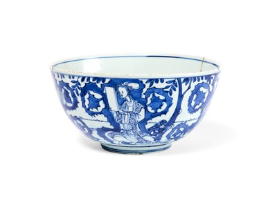 Lot 7 - A RARE CHINESE BLUE AND WHITE REVERSE DECORATED BOWL, MING DYNASTY, JIAJING PERIOD (1521-1567)