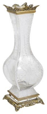 Lot 60 - A FRENCH CLEAR GLASS VASE, BACCARAT, PARIS, CIRCA 1880