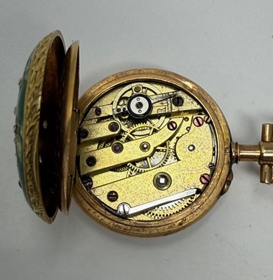 Lot 340 - GOLD, ENAMEL AND DIAMOND LADY'S FOB WATCH ON BROOCH, EARLY 20TH CENTURY