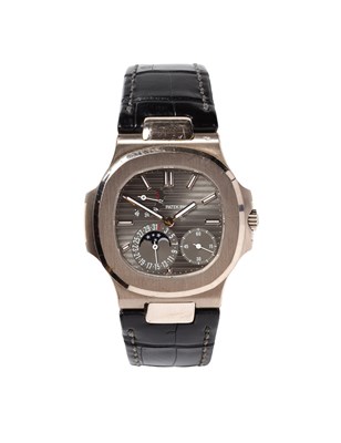 Lot 323 - PATEK PHILIPPE, NAUTILUS, REF.5712G-001: GENTLEMAN'S WHITE GOLD WRISTWATCH, CIRCA 2009
