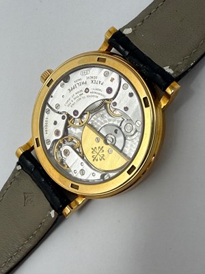 Lot 314 - PATEK PHILIPPE, CALATRAVA, REF.5120J: GENTLEMAN'S GOLD WRISTWATCH, CIRCA 2002