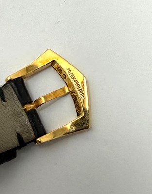 Lot 314 - PATEK PHILIPPE, CALATRAVA, REF.5120J: GENTLEMAN'S GOLD WRISTWATCH, CIRCA 2002