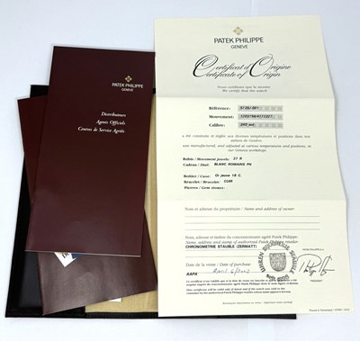 Lot 314 - PATEK PHILIPPE, CALATRAVA, REF.5120J: GENTLEMAN'S GOLD WRISTWATCH, CIRCA 2002