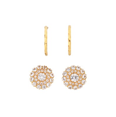 Lot 392 - TWO PAIRS OF EARRINGS