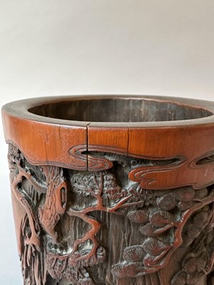Lot 34 - A CHINESE CARVED AND INSCRIBED BAMBOO BRUSHPOT, BITONG, QING DYNASTY 18/19TH CENTURY