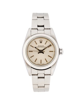 Lot 326 - ROLEX, OYSTER PERPETUAL, REF.76080: LADY'S STAINLESS STEEL BRACELET WATCH, CIRCA 2000