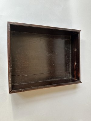Lot 36 - A CHINESE JADE INSET BURR WOOD BOX AND COVER, QING DYNASTY, 19TH CENTURY