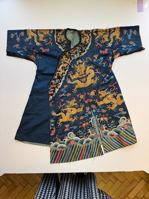 Lot 44 - A CHINESE CHILDS SILK 'NINE DRAGON' ROBE, QING DYNASTY, 19TH CENTURY