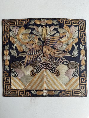 Lot 38 - FOUR CHINESE SILK RANK BADGES MADE FOR AN OFFICIAL OF THE SIXTH RANK, QING DYNASTY