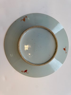 Lot 74 - A LARGE PAIR OF CHINESE FAMILLE-ROSE 'PEACH' DISHES, LATE QING DYNASTY