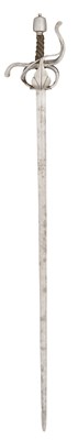 Lot 60 - A GERMAN RAPIER, EARLY 17TH CENTURY