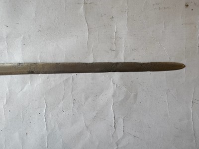 Lot 60 - A GERMAN RAPIER, EARLY 17TH CENTURY