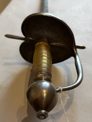 Lot 90 - A VERY RARE SWEDISH MODEL 1693/1715 MILITARY SWORD, EARLY 17TH CENTURY