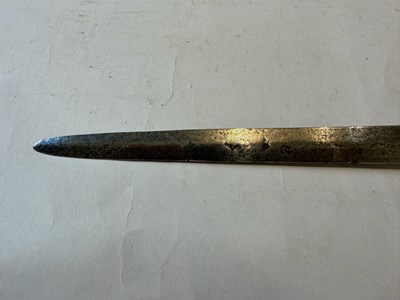 Lot 90 - A VERY RARE SWEDISH MODEL 1693/1715 MILITARY SWORD, EARLY 17TH CENTURY