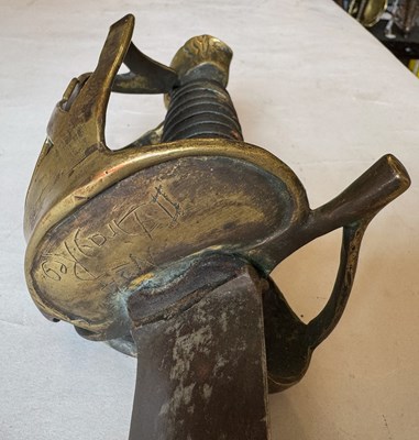 Lot 41 - A PRUSSIAN MODEL 1735 DRAGOON PALLASCH, MID-18TH CENTURY