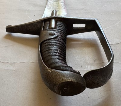 Lot 24 - AN AUSTRIAN MODEL 1768 LIGHT CAVALRY SABRE, REIGN OF MARIA THERESA (1740-1780)
