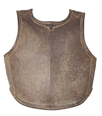 Lot 32 - A SOUTH INDIAN BREASTPLATE, 17TH/18TH CENTURY, PROBABLY HYDERABAD, ANDHRA PRADESH