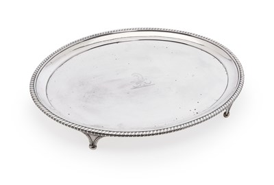 Lot 139 - A GEORGE III SILVER SALVER, ROBERT GARRARD, LONDON, 1805